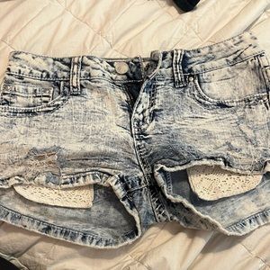 Day trip Jean shorts